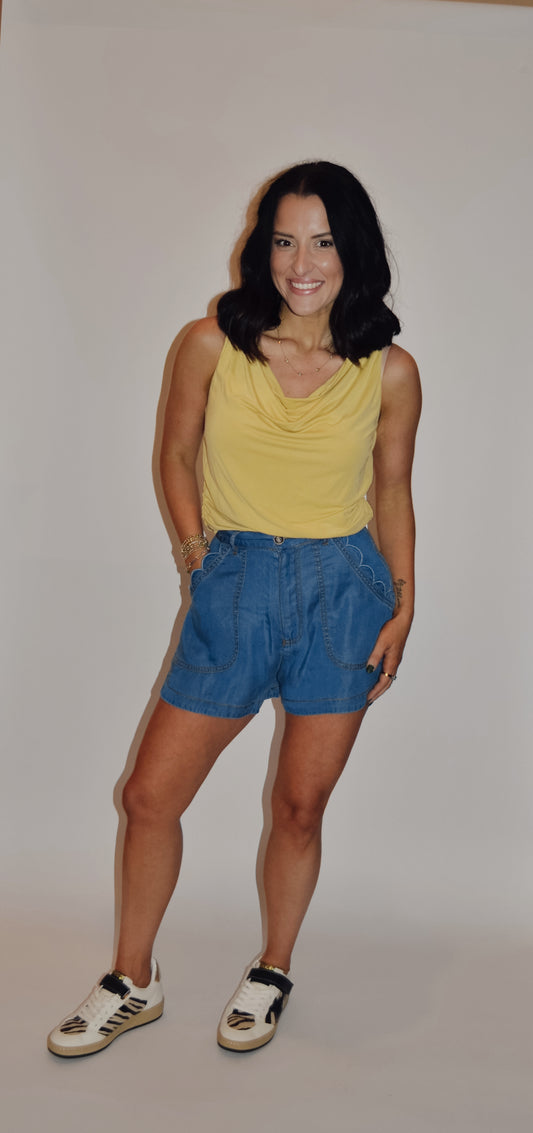 The Harper Scalloped Short